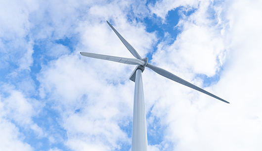 wind-mill-cloudy-blue-sky