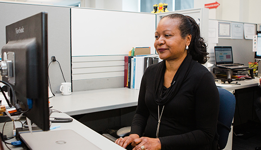 employee-sitting-at-desk