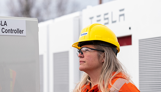 worker-in-hard-hat-goggles